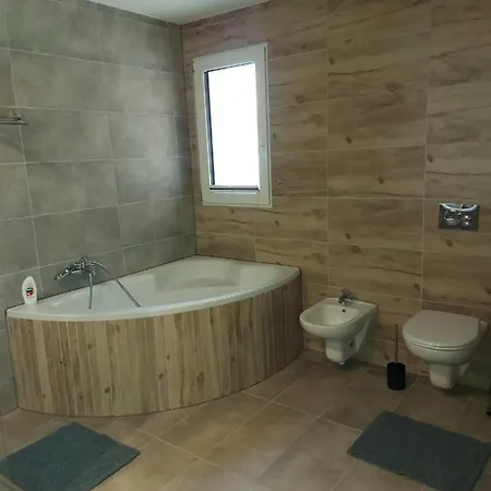 - Veri 1 Villa *
