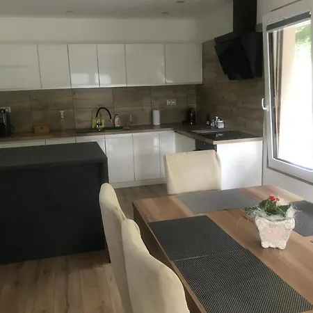 Villa - Veri 1